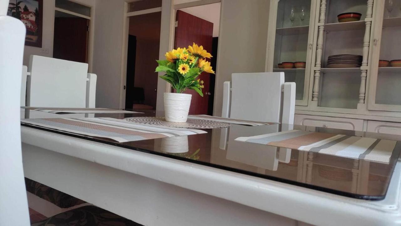 Apartamento Turistico Centenario Apartment *